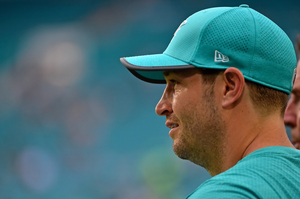 Dolphins agree to terms with talented — and sometimes polarizing — QB Jay  Cutler – Sun Sentinel