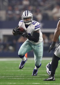 Ezekiel Elliott (vertical)