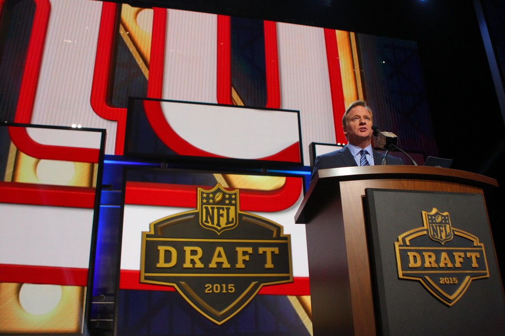 Giants Eyeing QBs In Draft