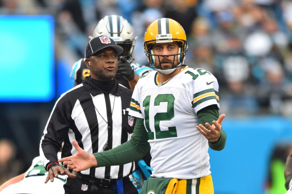 Packers likely to restructure Aaron Rodgers contract