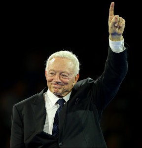 Jerry Jones (vertical)