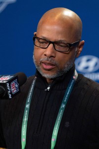 Jerry Reese (vertical)