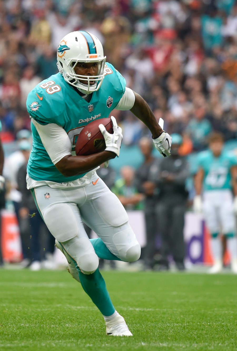 Dolphins Place Julius Thomas On IR