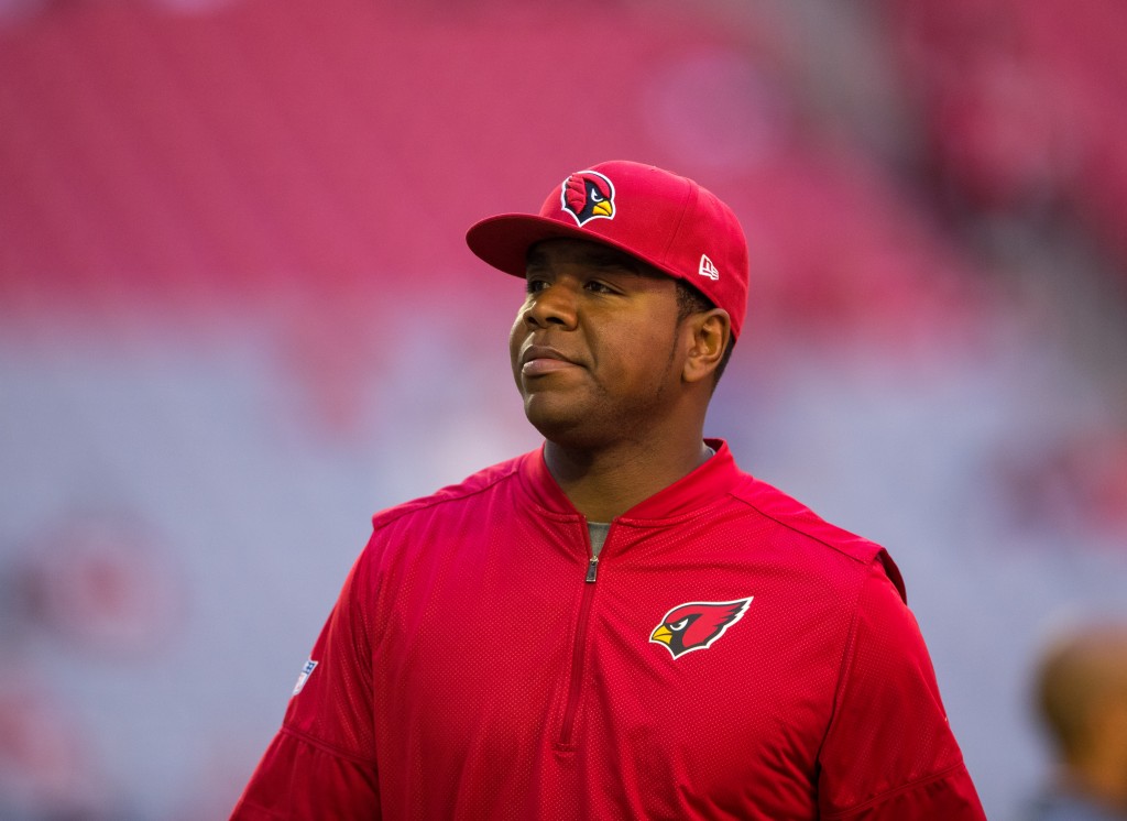 Bears interview Buccaneers OC and longtime NFL QB Byron Leftwich