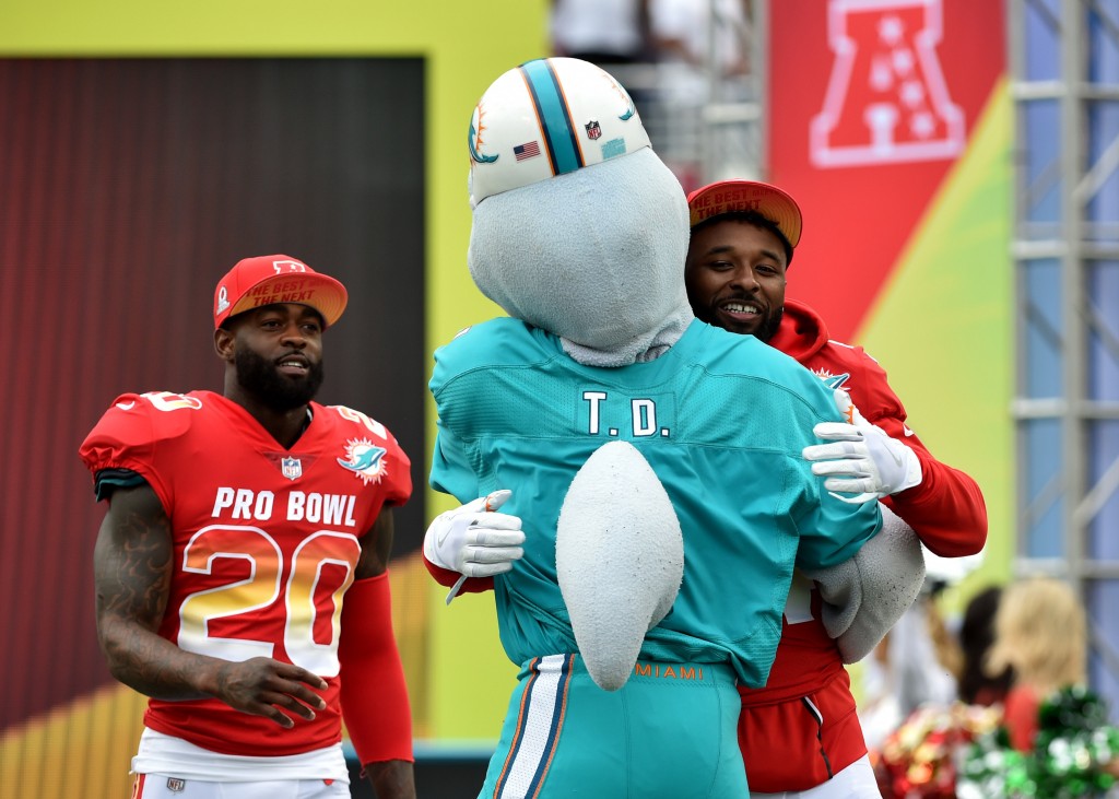 Dolphins use franchise tag on Jarvis Landry – Crescent City Sports