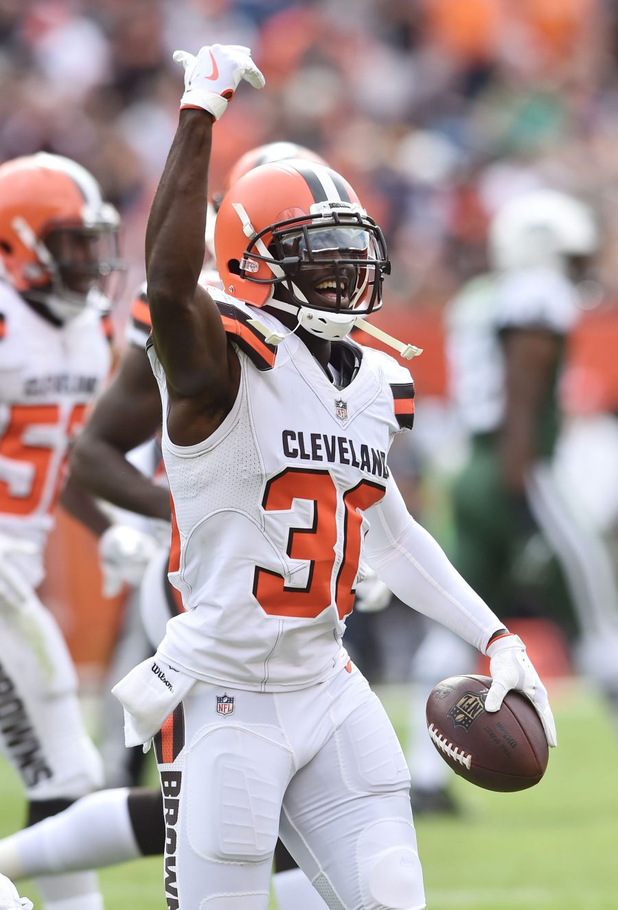 Browns Trade Jason McCourty To Patriots