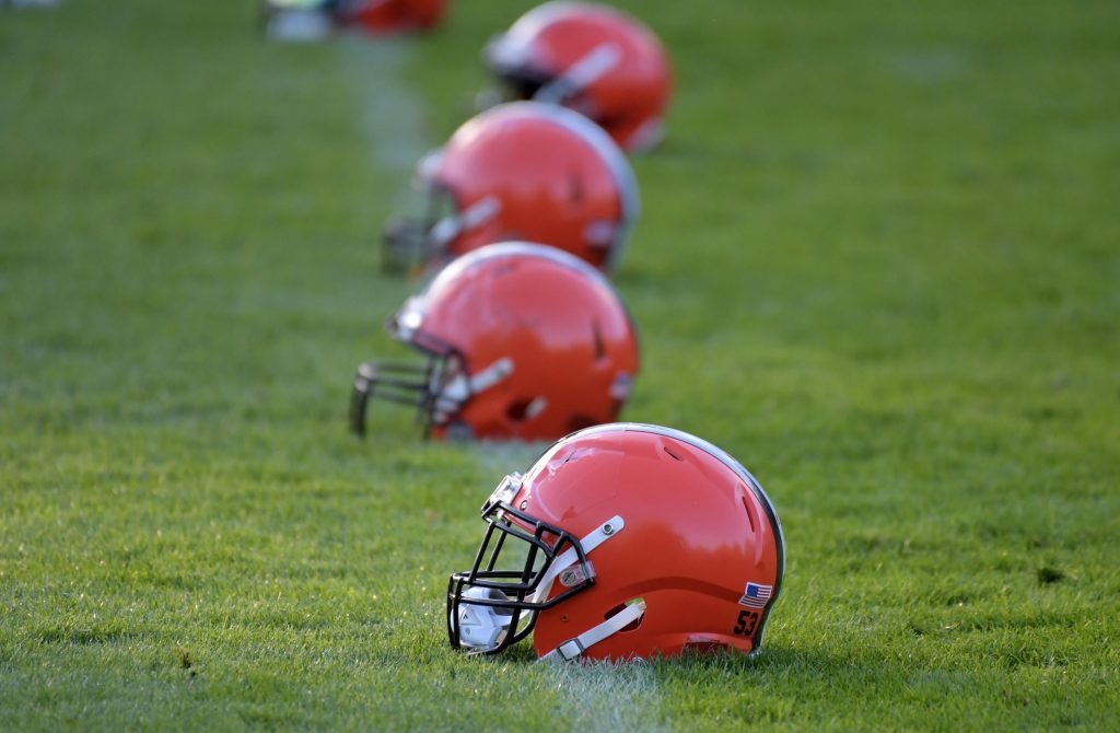 Browns make more changes to coaching staff