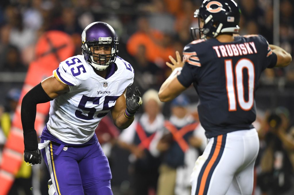 Dallas Cowboys linebacker Anthony Barr (42) defends just beyond