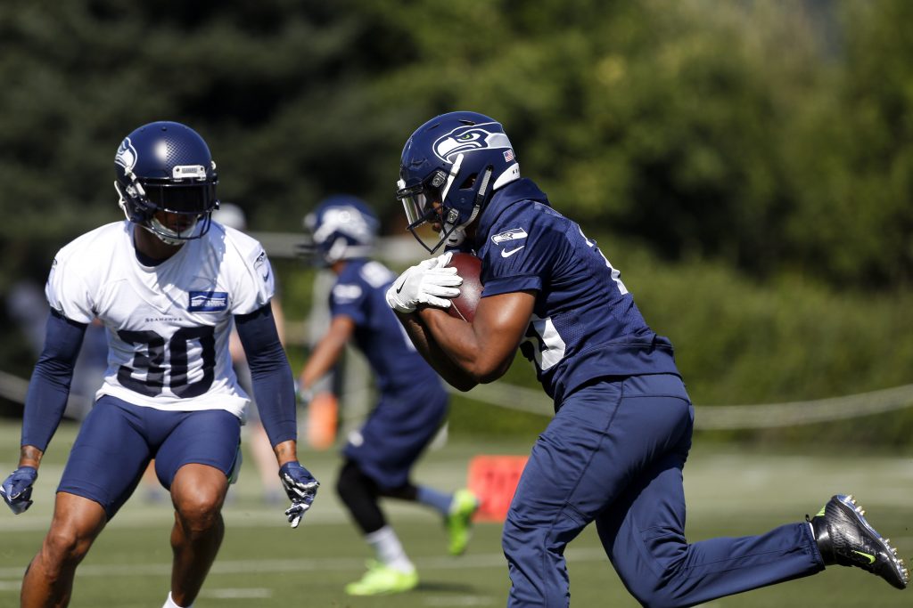 NFL on X: Seahawks RB Rashaad Penny suffered broken fibula, out for rest  of season.  / X