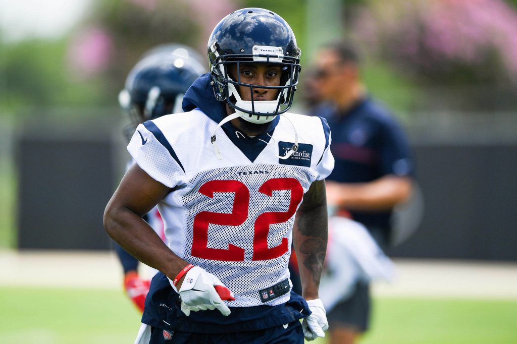 Redskins sign former Texans, Jaguars CB Aaron Colvin amidst injuries