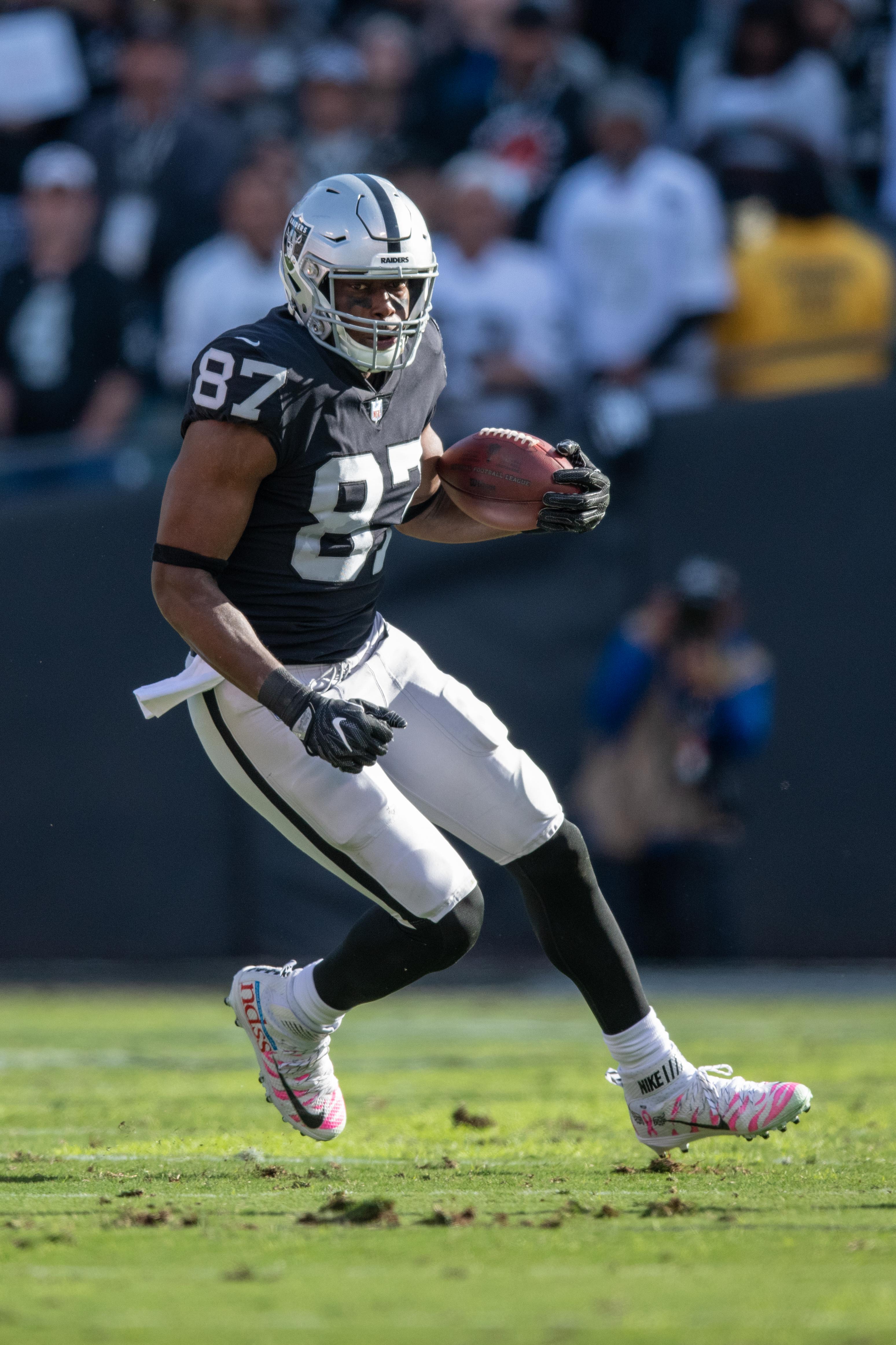 Saints To Host Jared Cook