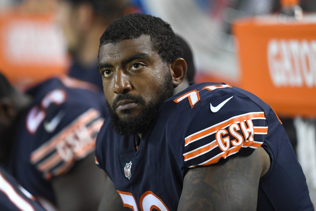 Chicago Bears sign OT Bobby Massie