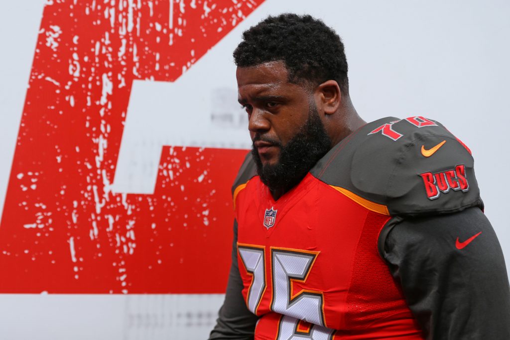 Bucs release LT Donovan Smith after 8 seasons