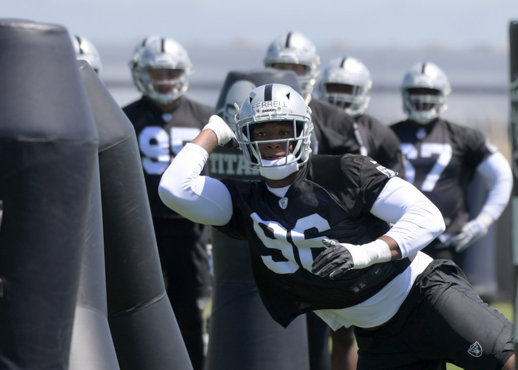 Clelin Ferrell set to return as the Raiders' pass rush trends up - The  Athletic