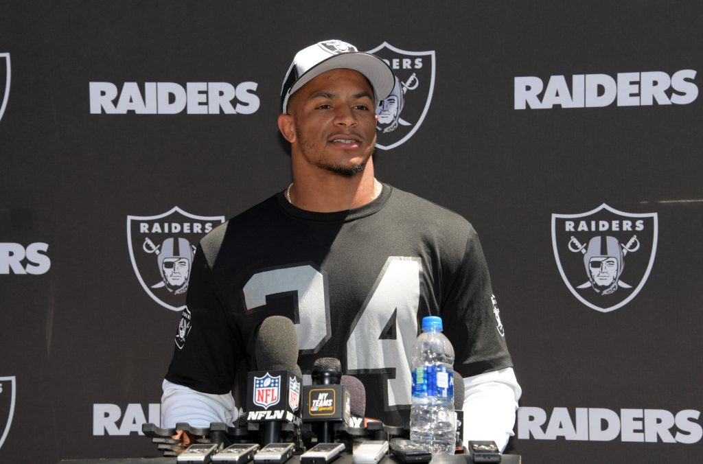 Saints waive ex-Raiders first-round pick Johnathan Abram