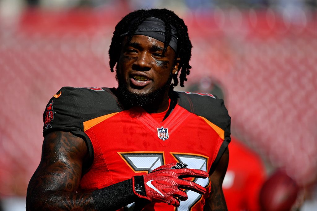 AP source: Chiefs add RB Ronald Jones amid busy offseason