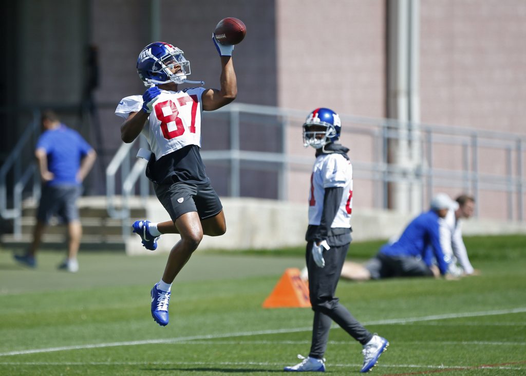 Sterling Shepard is staying: Important Giants WR agrees to restructured  deal and will return for 2022