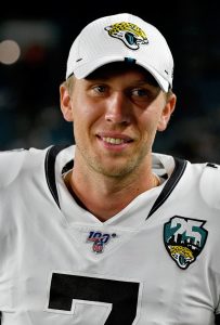 [Image: Nick-Foles3-203x300.jpg]