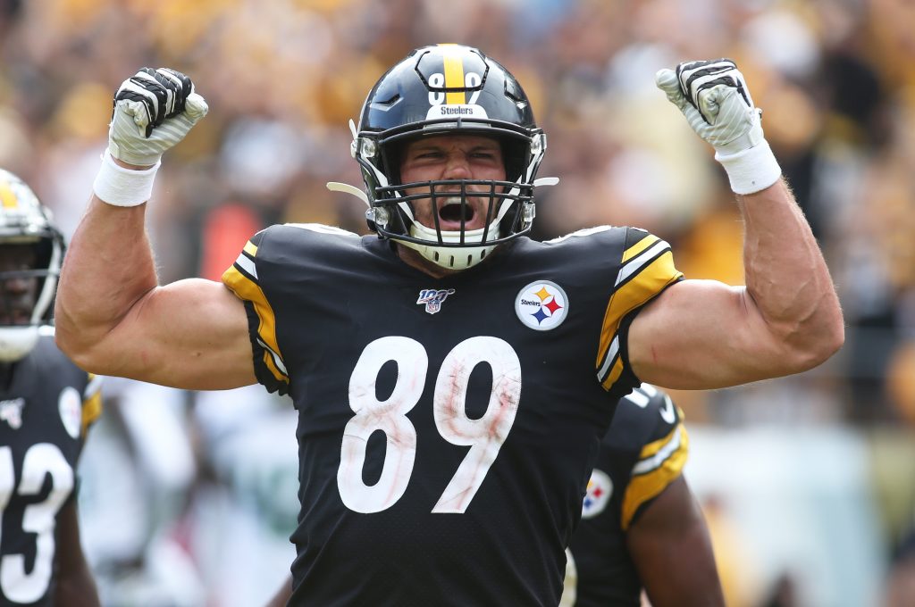 Steelers Tight End Vance McDonald announces his retirement