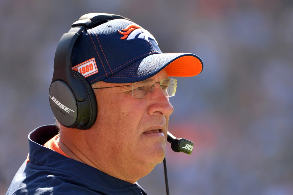 Dolphins DC Vic Fangio turns 65, says he's not close to retirement