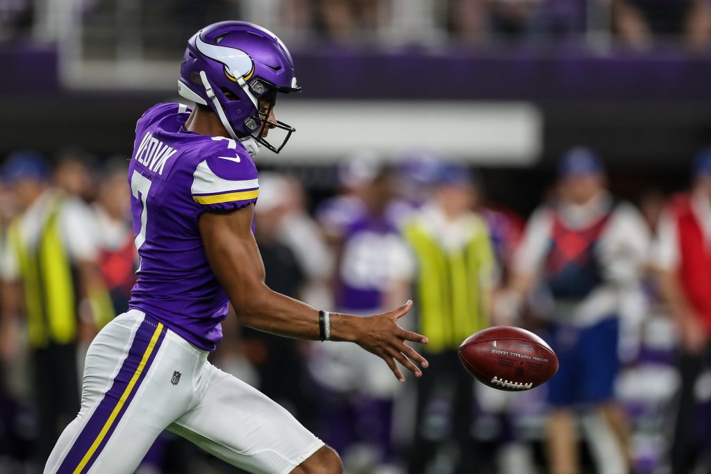 Baltimore Ravens trade kicker Kaare Vedvik to Minnesota Vikings