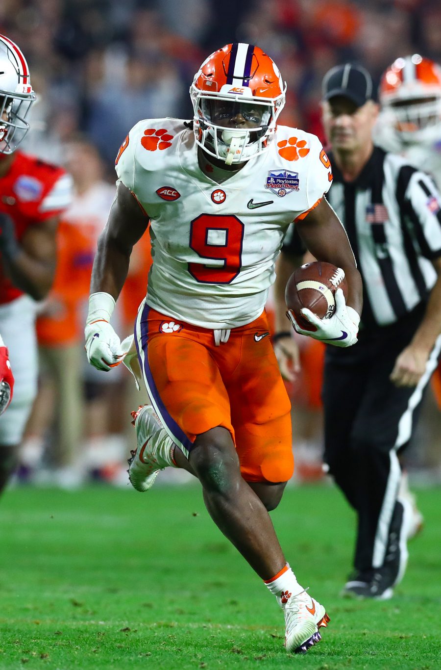 Clemson RB Travis Etienne To Return For Senior Season