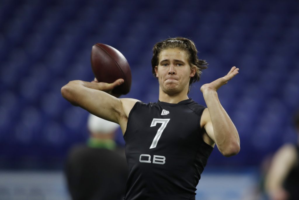 NFL Draft rumors: Giants “researching” QB Justin Herbert — What does that  mean? - Big Blue View