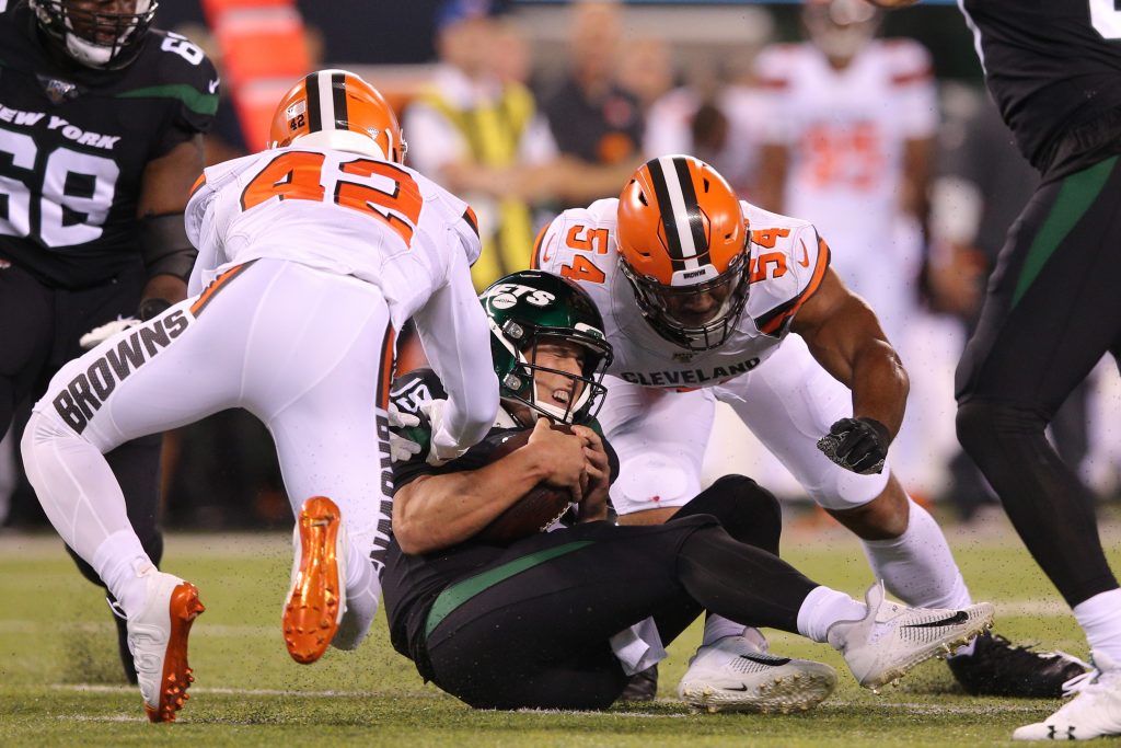 Browns' Olivier Vernon named AFC Defensive Player of the Week for