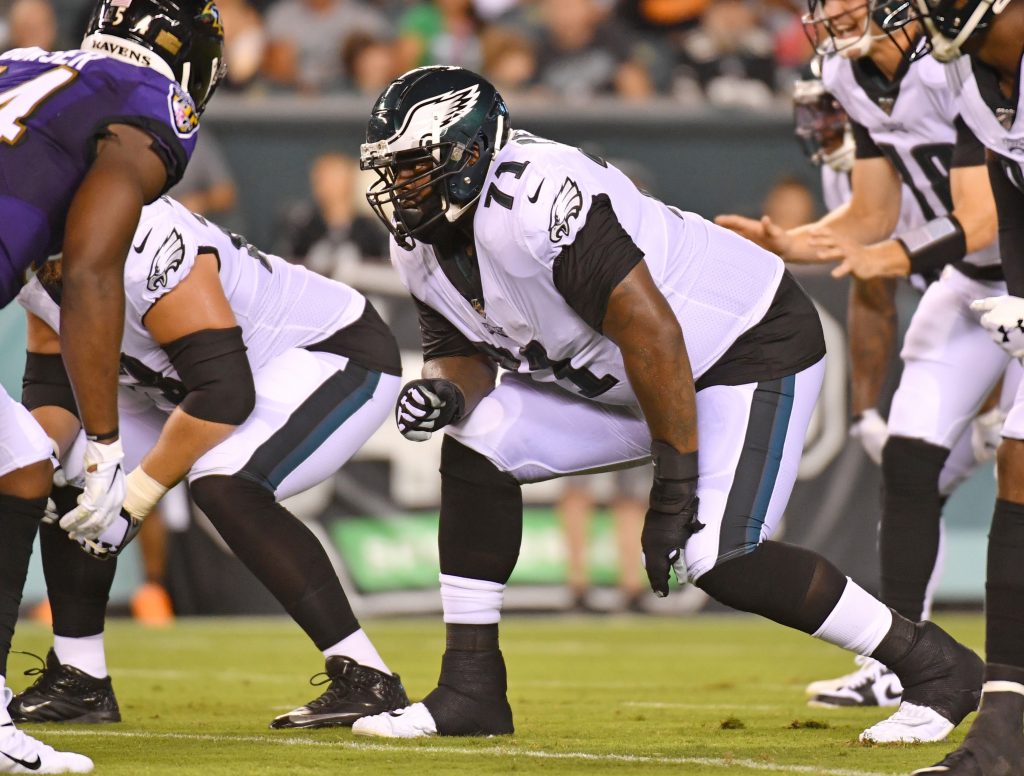 WholeHogSports - Jason Peters signs with Cowboys