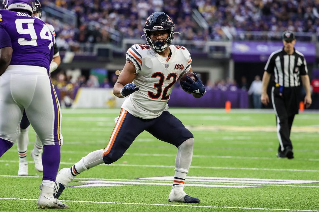 Lions signing former Bears RB David Montgomery to three-year, $18M