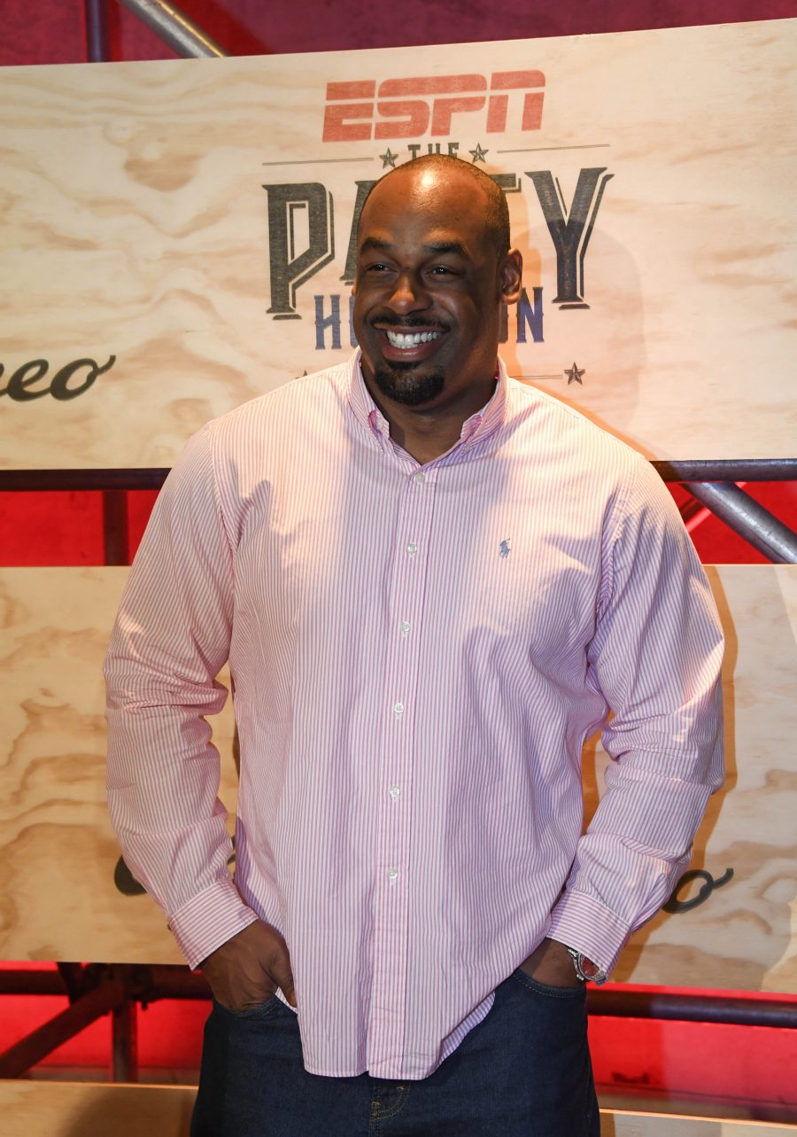 This Date In Transactions History Vikings Waive Donovan