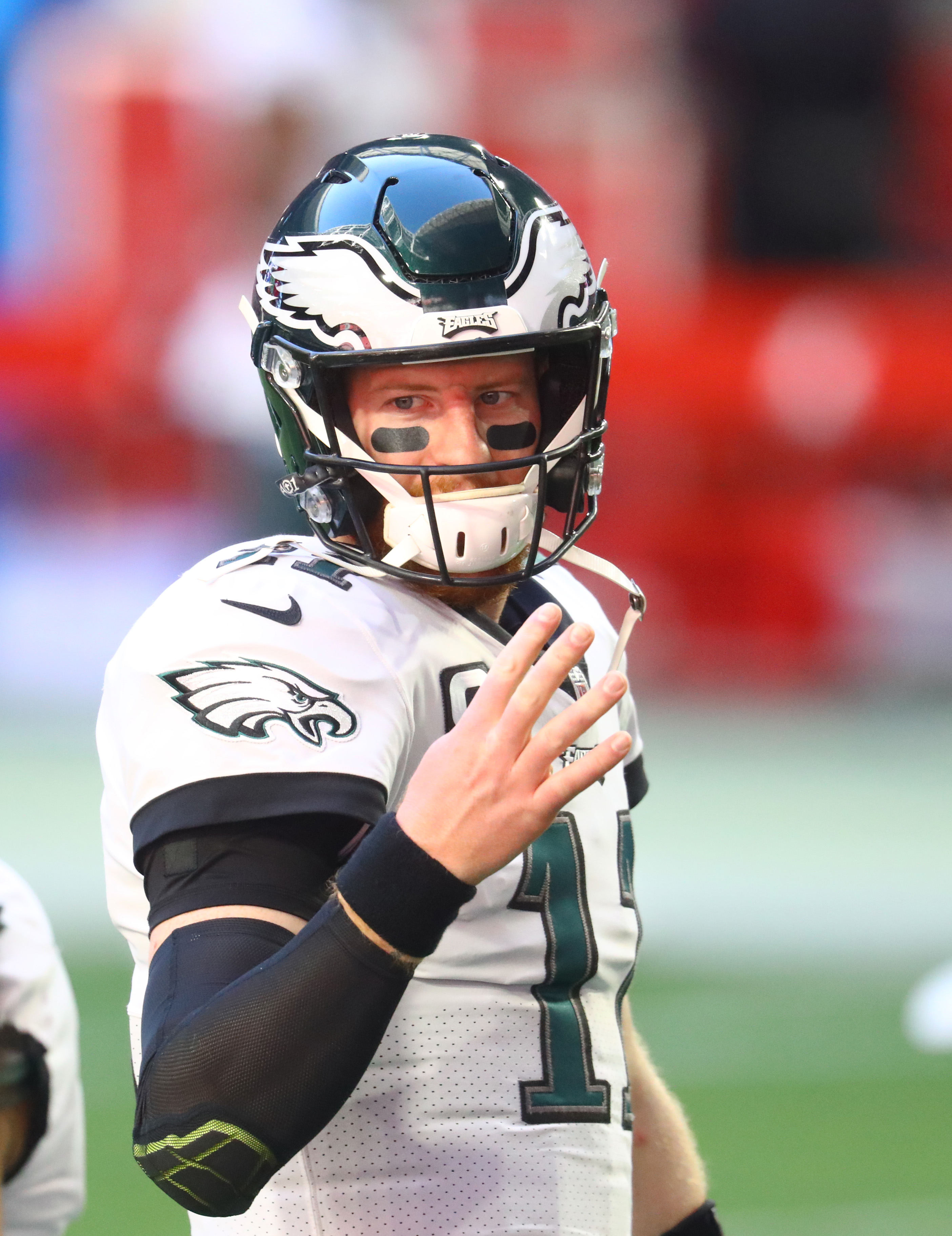 Carson Wentz puts in career-best performance, but Colts fall to