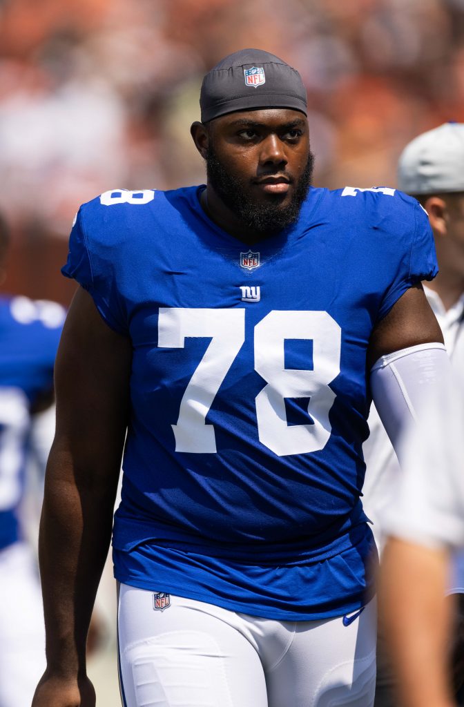 Giants' Andrew Thomas To Visit Foot Specialist; LT's Season In Jeopardy