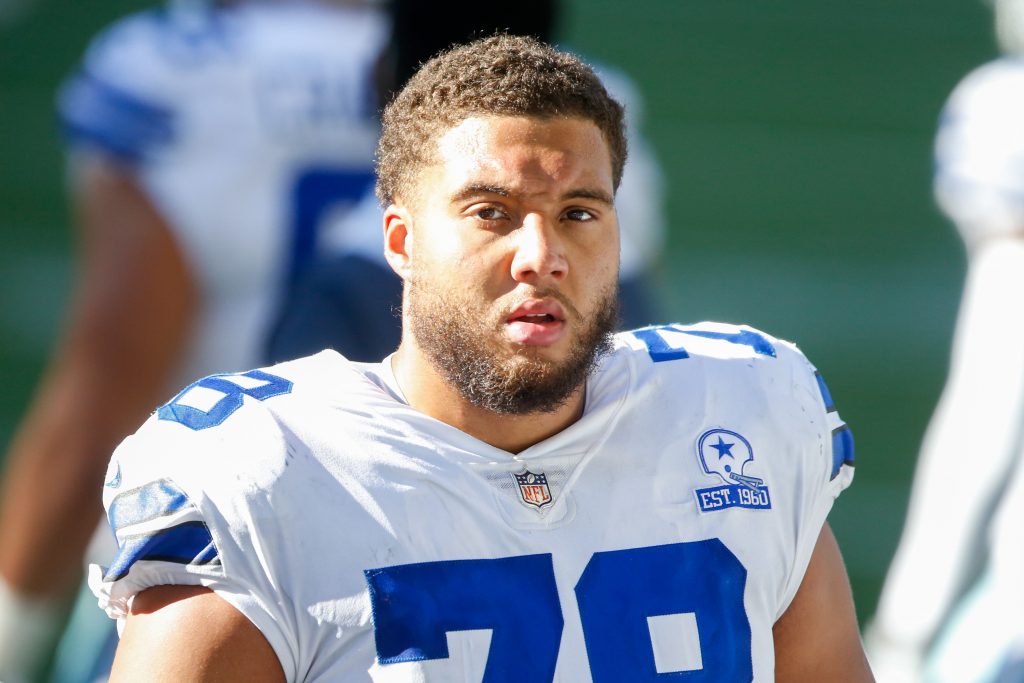 Report: Cowboys fear serious knee injury for RT Terence Steele