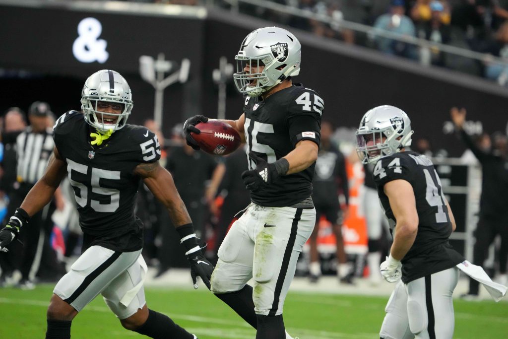 Raiders FB Alec Ingold Done for Season With Torn ACL: Report