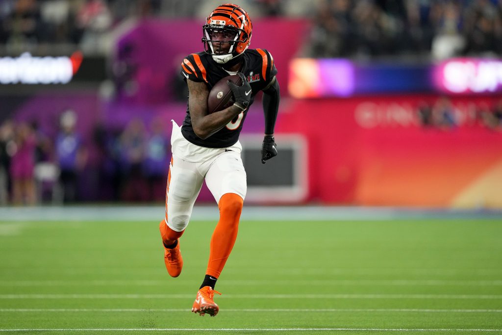 Bengals' Tee Higgins drops 2-word response on contract negotiations