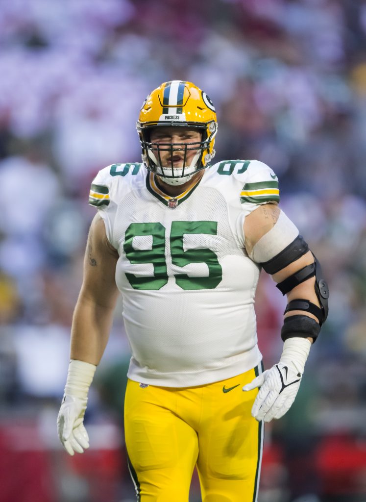 Broncos To Sign DL Tyler Lancaster