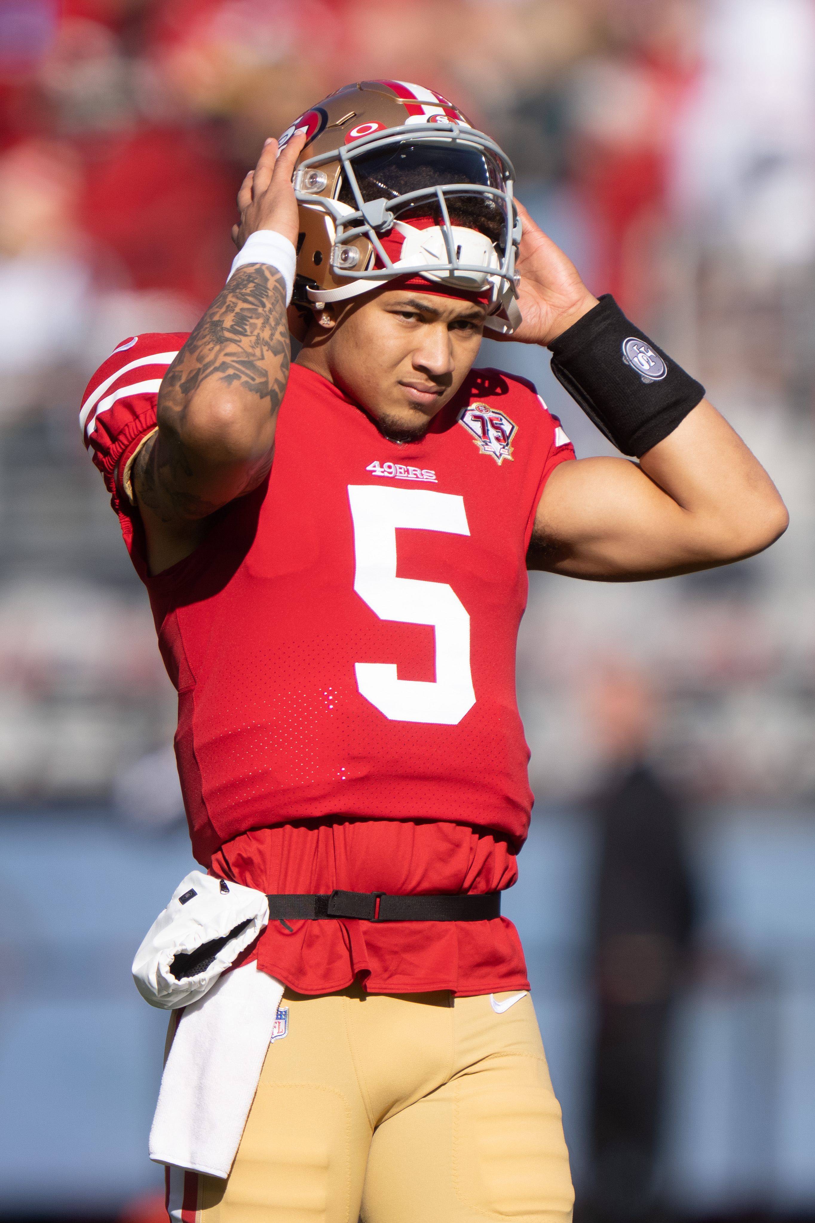 Quarterback injuries finally catch up with 49ers in NFC title game