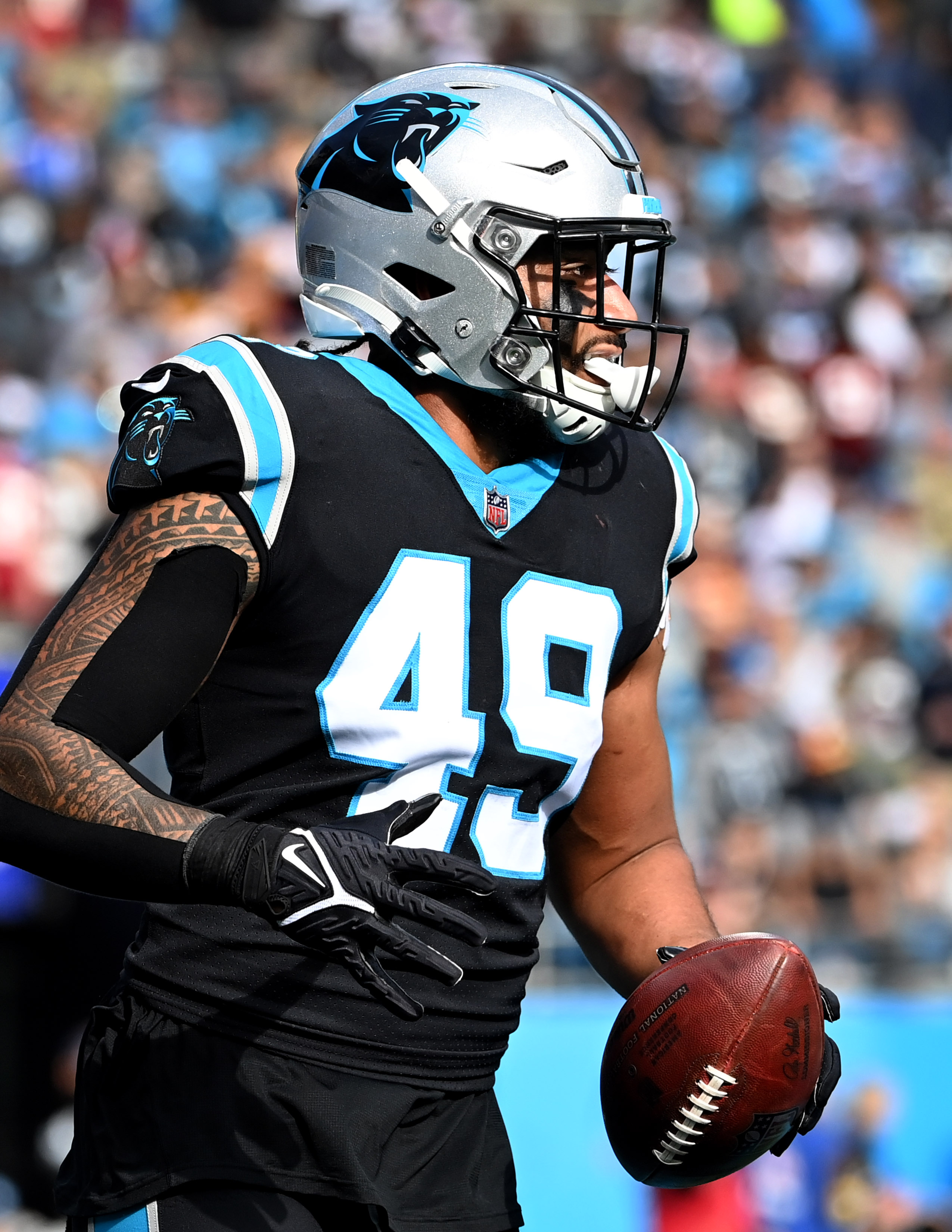 Panthers DC Phil Snow: Frankie Luvu is becoming a complete LB
