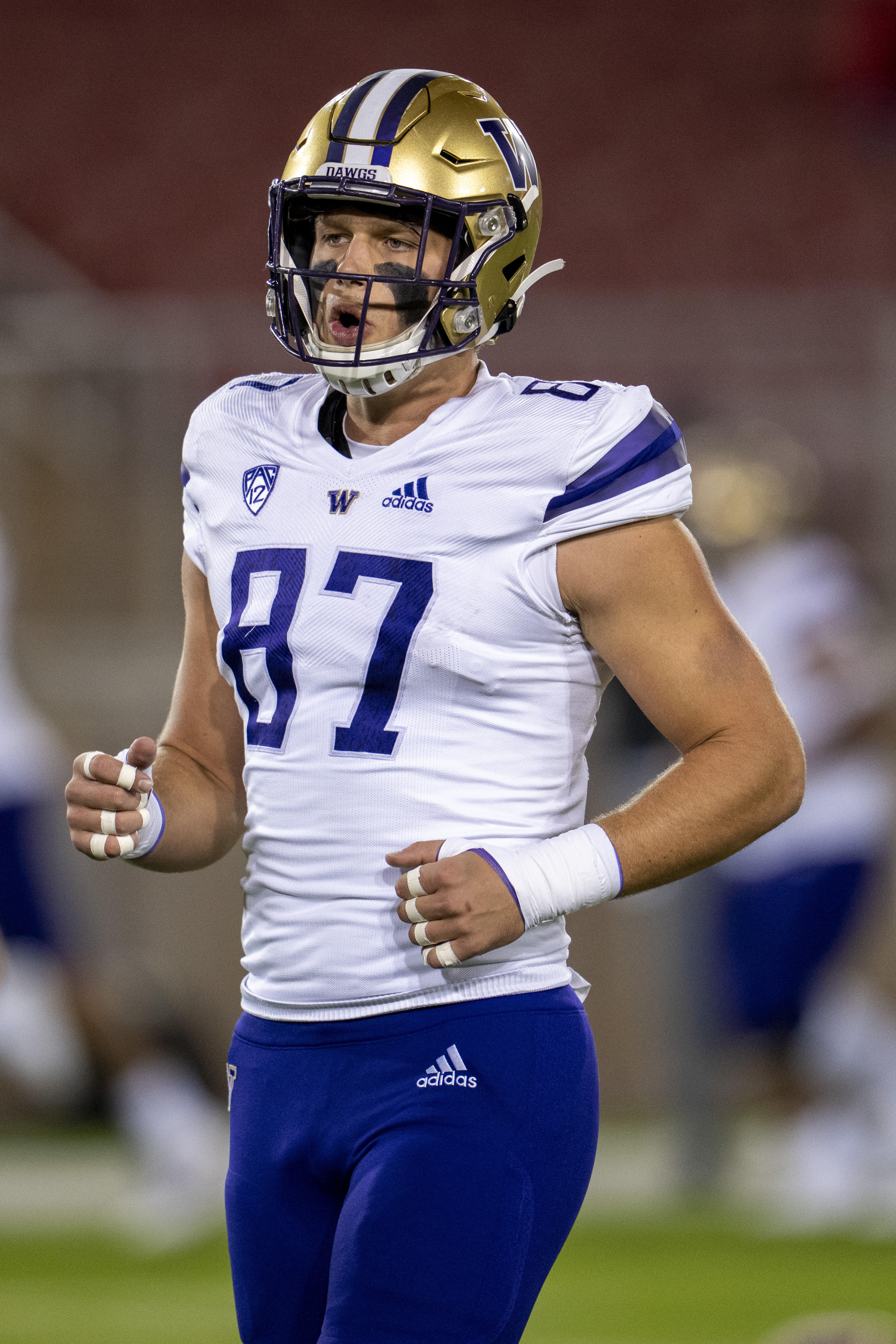Buccaneers Sign Fourth-Round TE Cade Otton, Finalize Draft Class