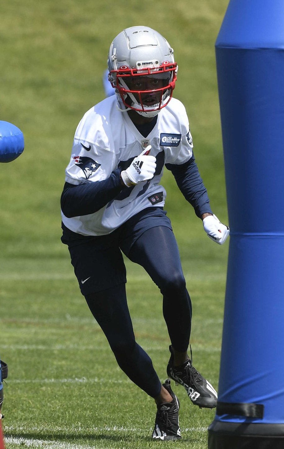 Report: Patriots WR Tyquan Thornton placed on IR with shoulder injury