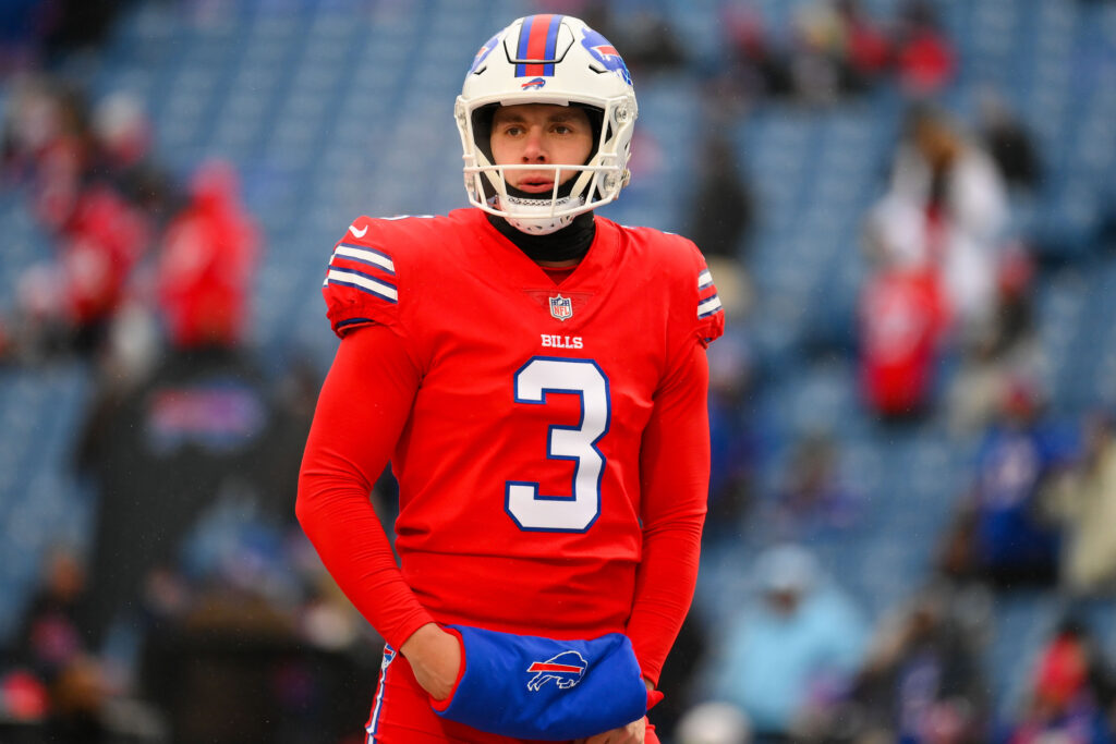 Buffalo Bills sign free agent punter Matt Haack to 3-year contract