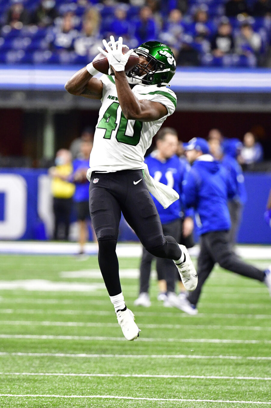 Raiders Place CB Anthony Averett On IR, Claim CB Javelin Guidry