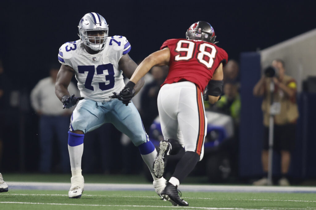 Cowboys LG Tyler Smith An Option To Replace Tyron Smith At LT