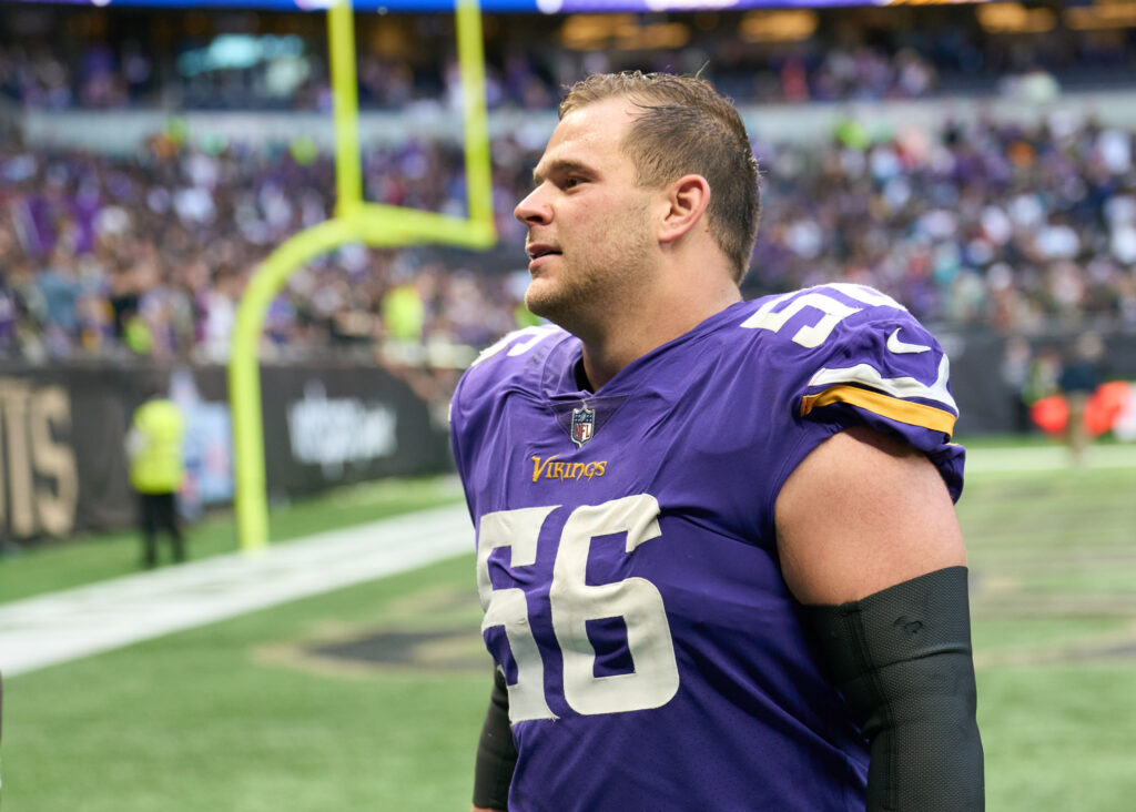 Vikings activate tackle Blake Brandel from injured reserve before