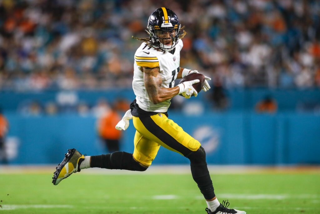 Is Chase Claypool Regressing for the Steelers in His Third year?