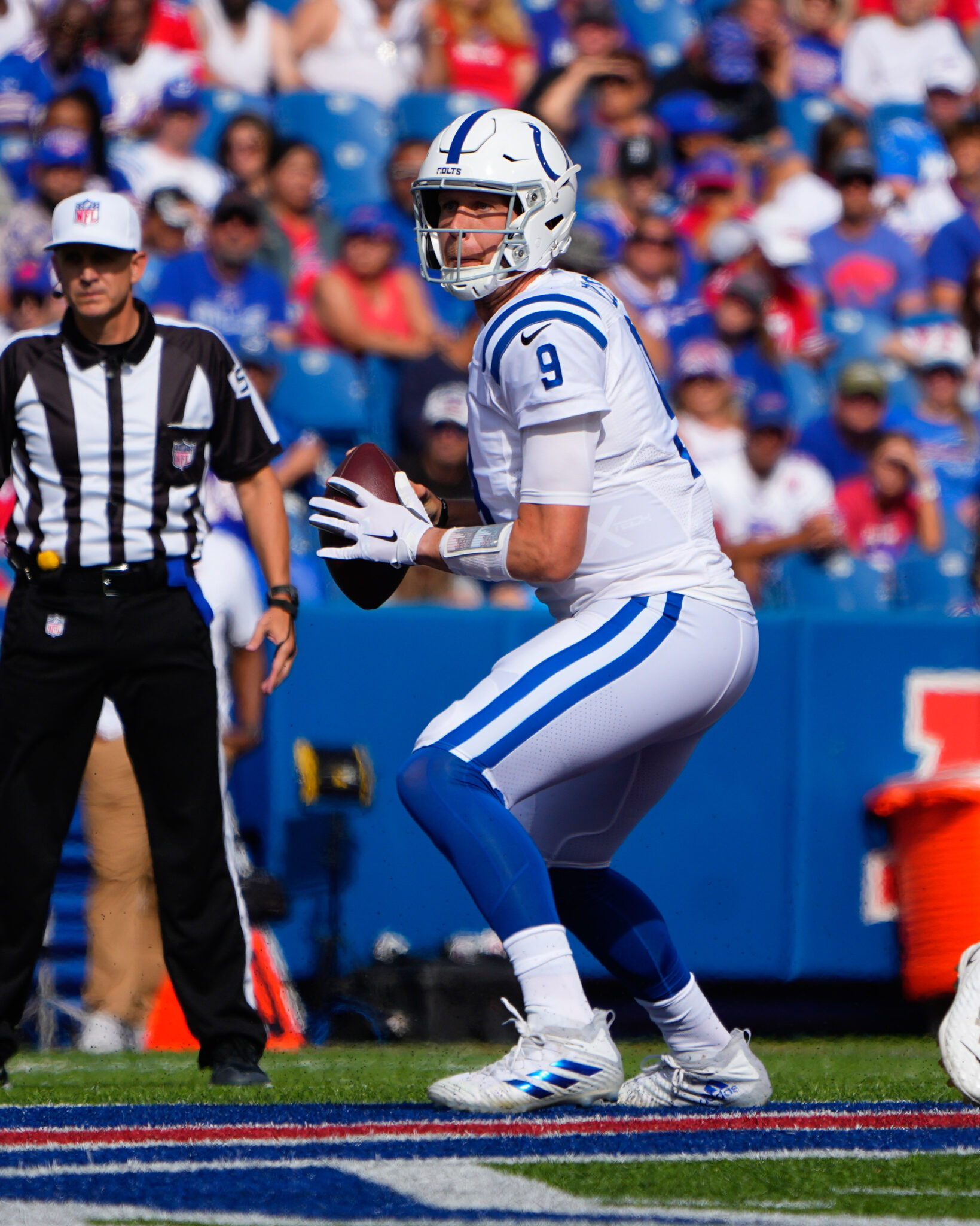 colts-release-qb-nick-foles