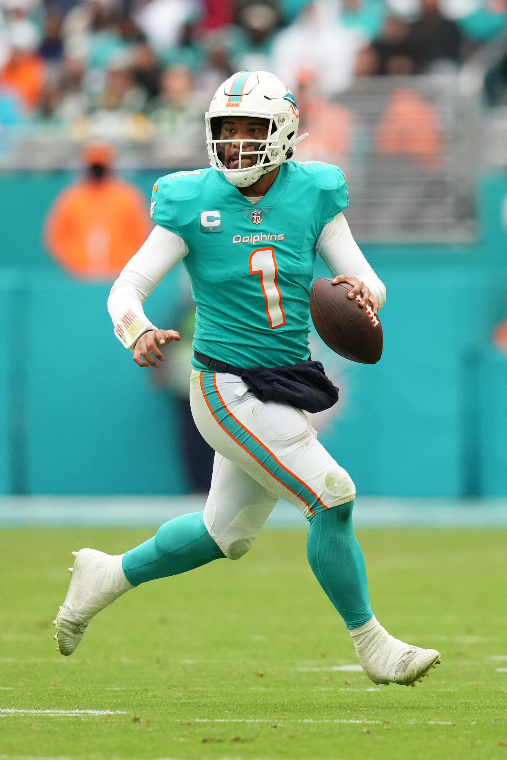 Dolphins To Start QB Skylar Thompson In Week 18