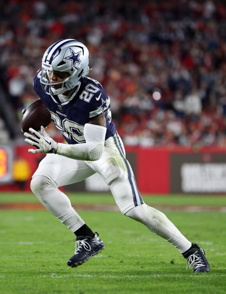 Cowboys RB Tony Pollard Suffers Broken Leg