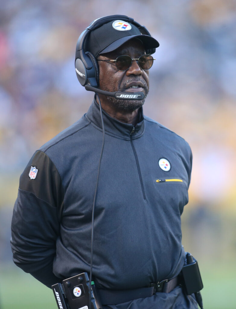 Steelers Assistant HC John Mitchell Retires